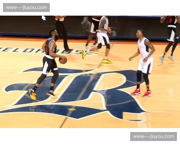 哈登节奏控制能力老道 骑士比赛掌控力显著提升